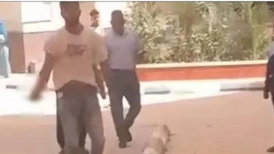 أول رد من جامعة سوهاج على الفيديو المتداول لمشاجرة طالبين بالحرم الجامعي