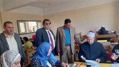 رئيس منطقة الإسكندرية الأزهرية يتفقد مركز التصحيح وأعمال لجنة النظام والمراقبة