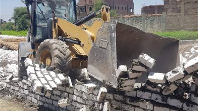 محافظ سوهاج: إزالة ١٧٢ حالة تعدٍ على أملاك الدولة والأراضي الزراعية والمتغيرات المكانية