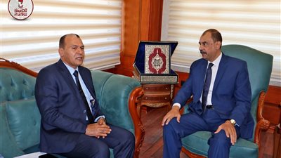 محافظ سوهاج: “منحة إماراتية بقيمة 10 ملايين دولار لدعم جهود التنمية بالمحافظة”