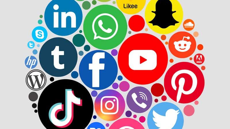 وسائل التواصل الاجتماعي