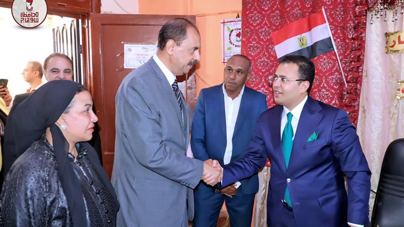 محافظ سوهاج يتفقد