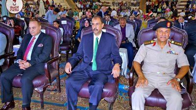 محافظ سوهاج يشهد احتفالية اليوم العالمي للسياحة بالمسرح الروماني