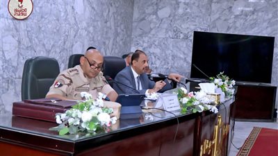 محافظ سوهاج يبحث الموقف التنفيذي لمشروعات المبادرة الرئاسية 