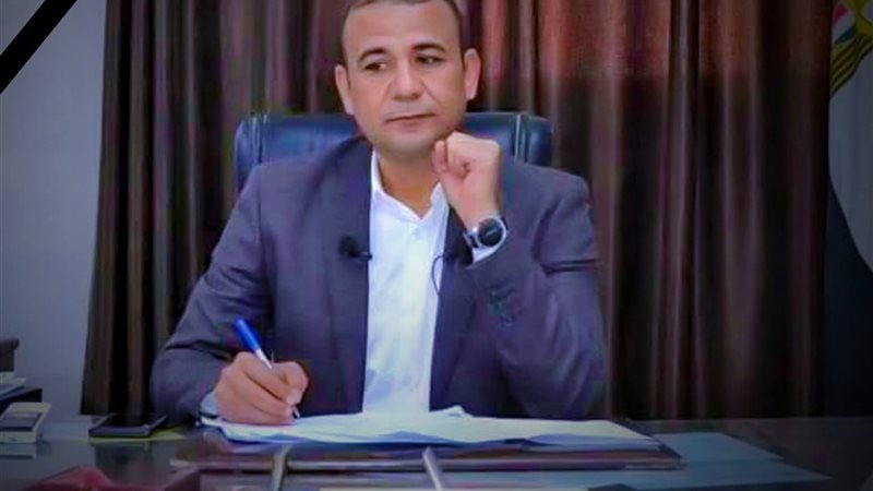 عزت عبدالحكيم شاكر