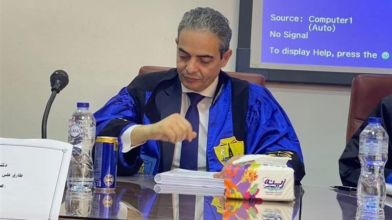 الإعلامي الدكتور طارق سعده