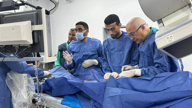 جانب من العملية الجراحية