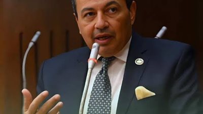 النائب ياسر قورة: توجيه الرئيس بمتابعة المشروعات العقارية يعزز فرص إنشاء هيئة مستقلة لتنظيم السوق العقارية
