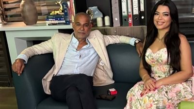 محمود البزاوي يخضع لمساومة دنيا عظيم في فيلم «الست لما»