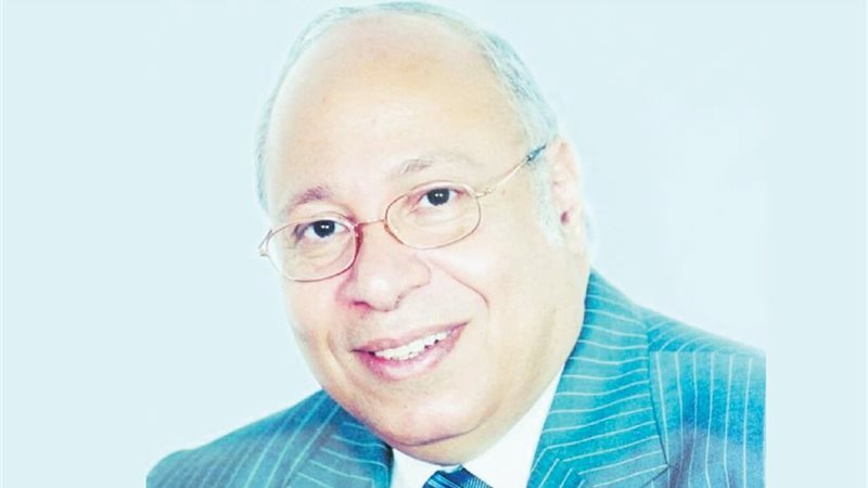 الكاتب الصحفى سمير رجب - صورة أرشيفية 