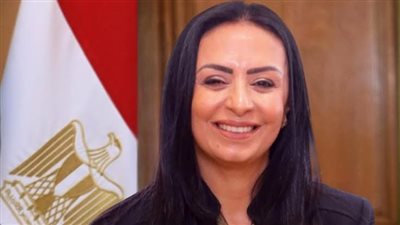 وزيرة التضامن توجه رسالة توعية للفتيات من مخاطر الإدمان  