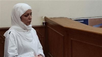 قبول طعن مضيفة الطيران التونسية وتخفيف عقوبتها من 15 إلى 7 سنوات في قضية وفاة ابنتها