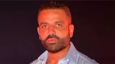 صلاة الجنازة على والد الفنان عمر السعيد.. محمد محمود عبد العزيز أبرز الحاضرين