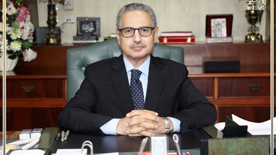 محافظ بني سويف يشيد بسرعة استجابة الإسعاف لاستغاثة مواطن مصري بأمريكا