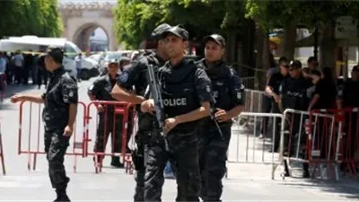 يقين التونسية بين الحياه والموت.. ماذا حدث للطفلة يقين على يد صديقتها؟ تفاصيل