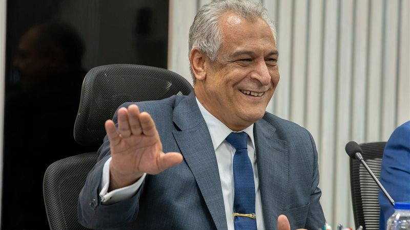 وزير الإنتاج الحربي